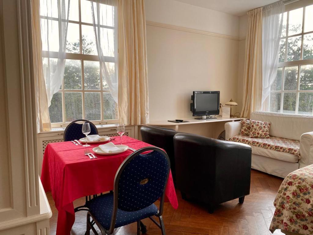 Landgoed Huize Glory Hotel Bergen aan Zee Exterior photo