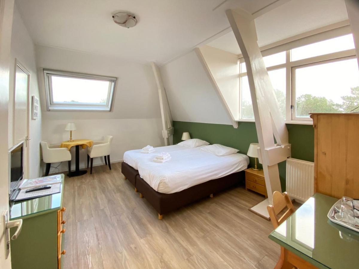 Landgoed Huize Glory Hotel Bergen aan Zee Exterior photo