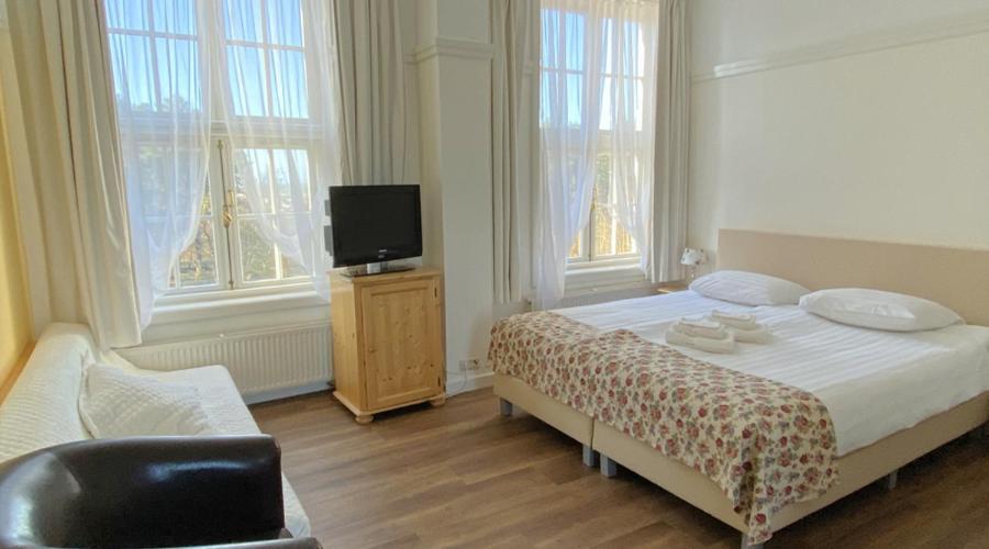 Landgoed Huize Glory Hotel Bergen aan Zee Exterior photo